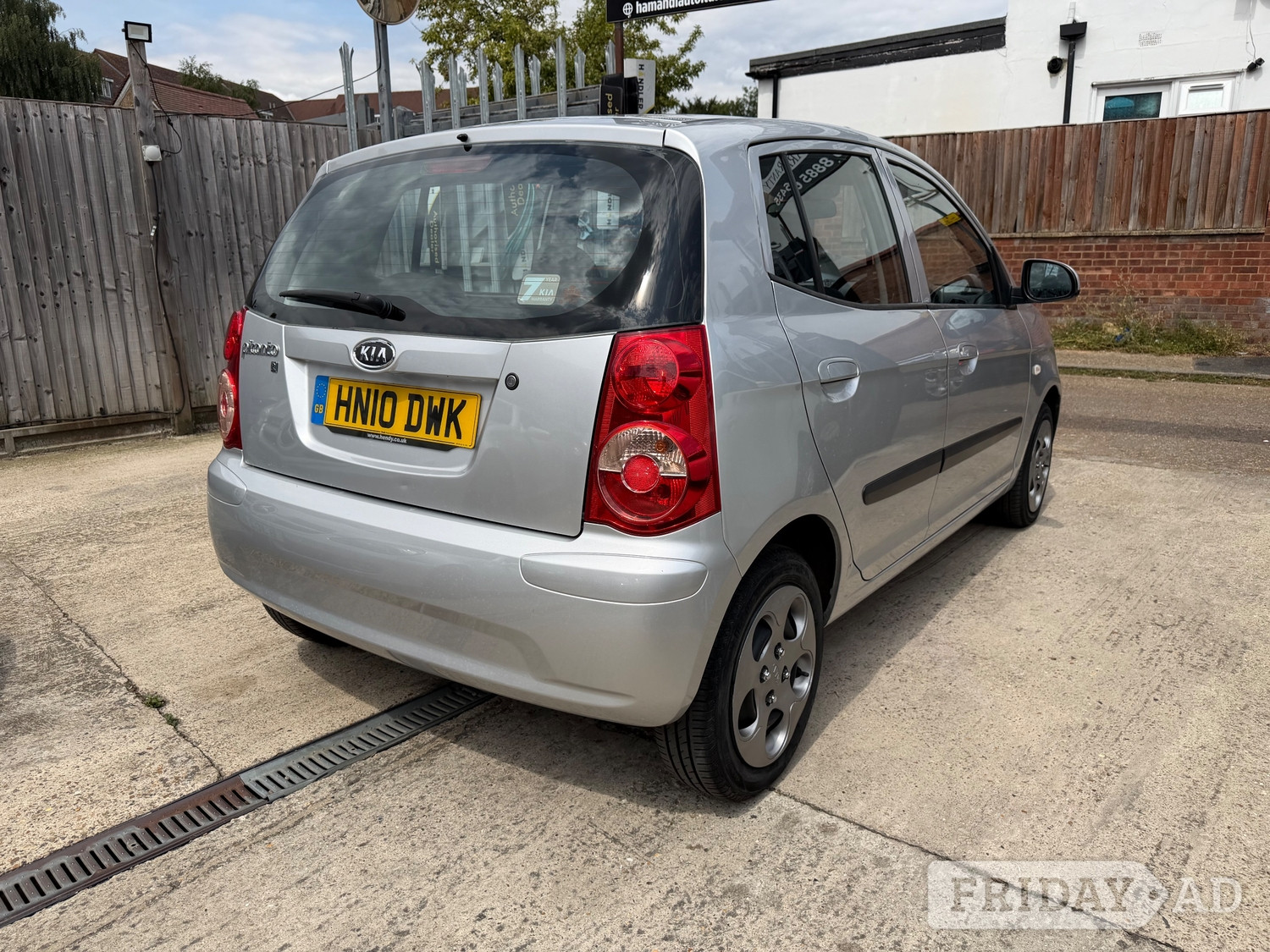Kia Picanto 2010 - Cars