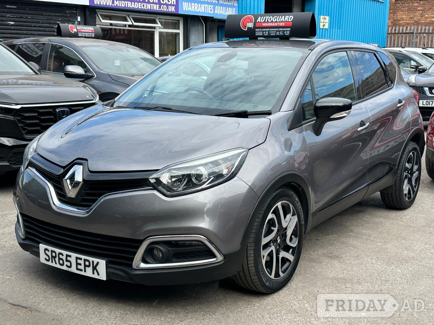[ berth ]Renault Captur