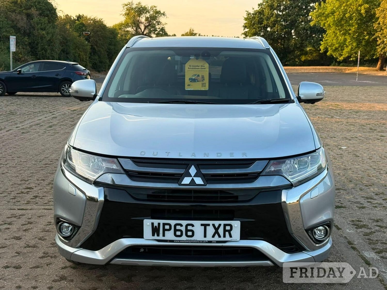 Mitsubishi Outlander Swanley
