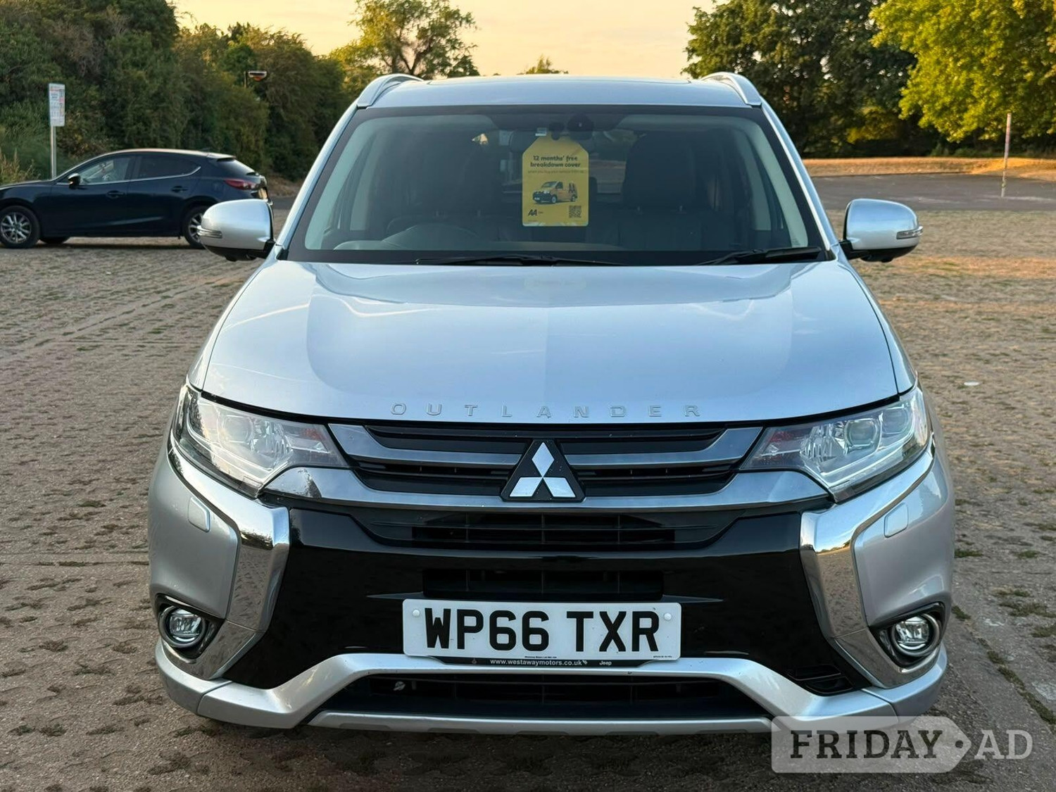 [ berth ]Mitsubishi Outlander