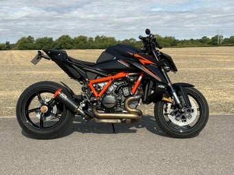 KTM 1390 Super Duke R 2025