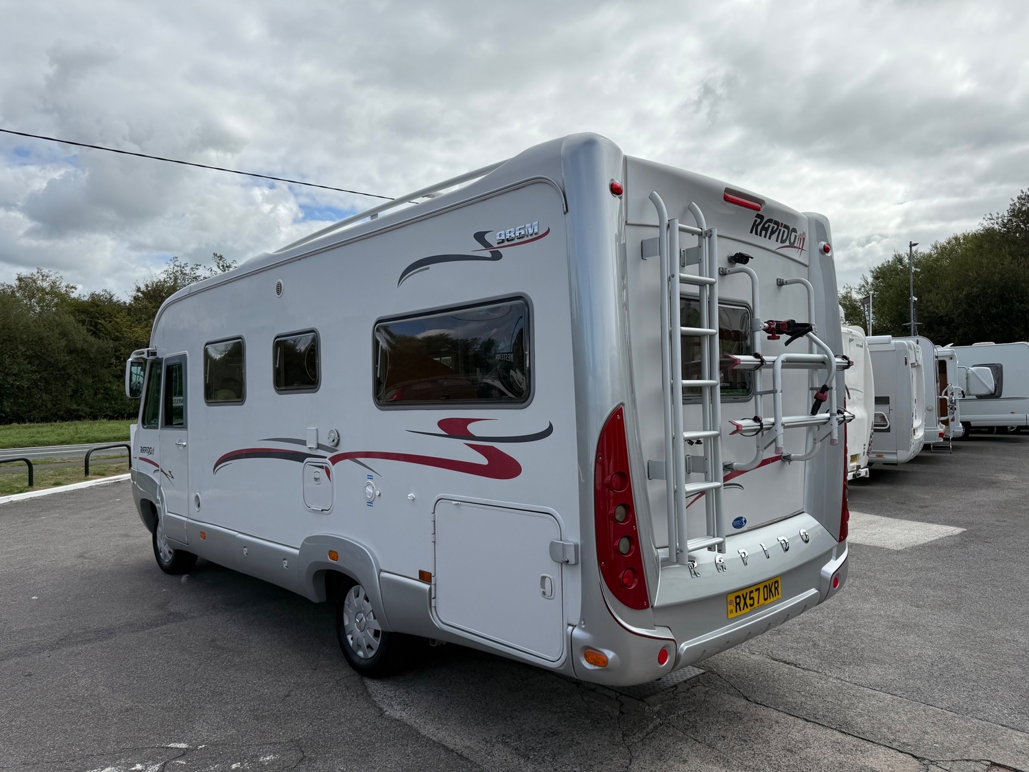 [ berth ]Rapido Le Randonneur 986M