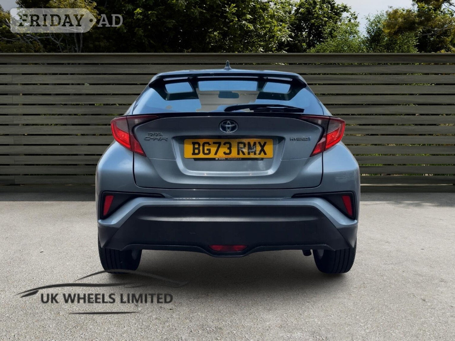 Toyota C-HR 2023 - Cars in Barnet