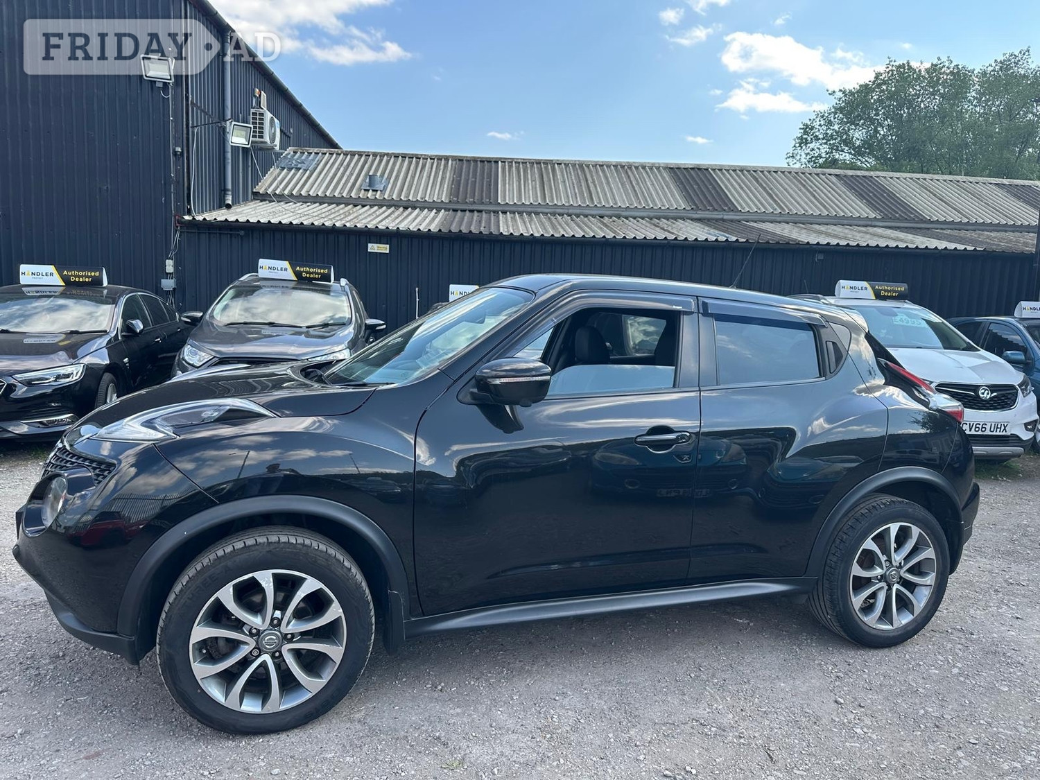 Nissan Juke 2018 - Cars in Oldbury