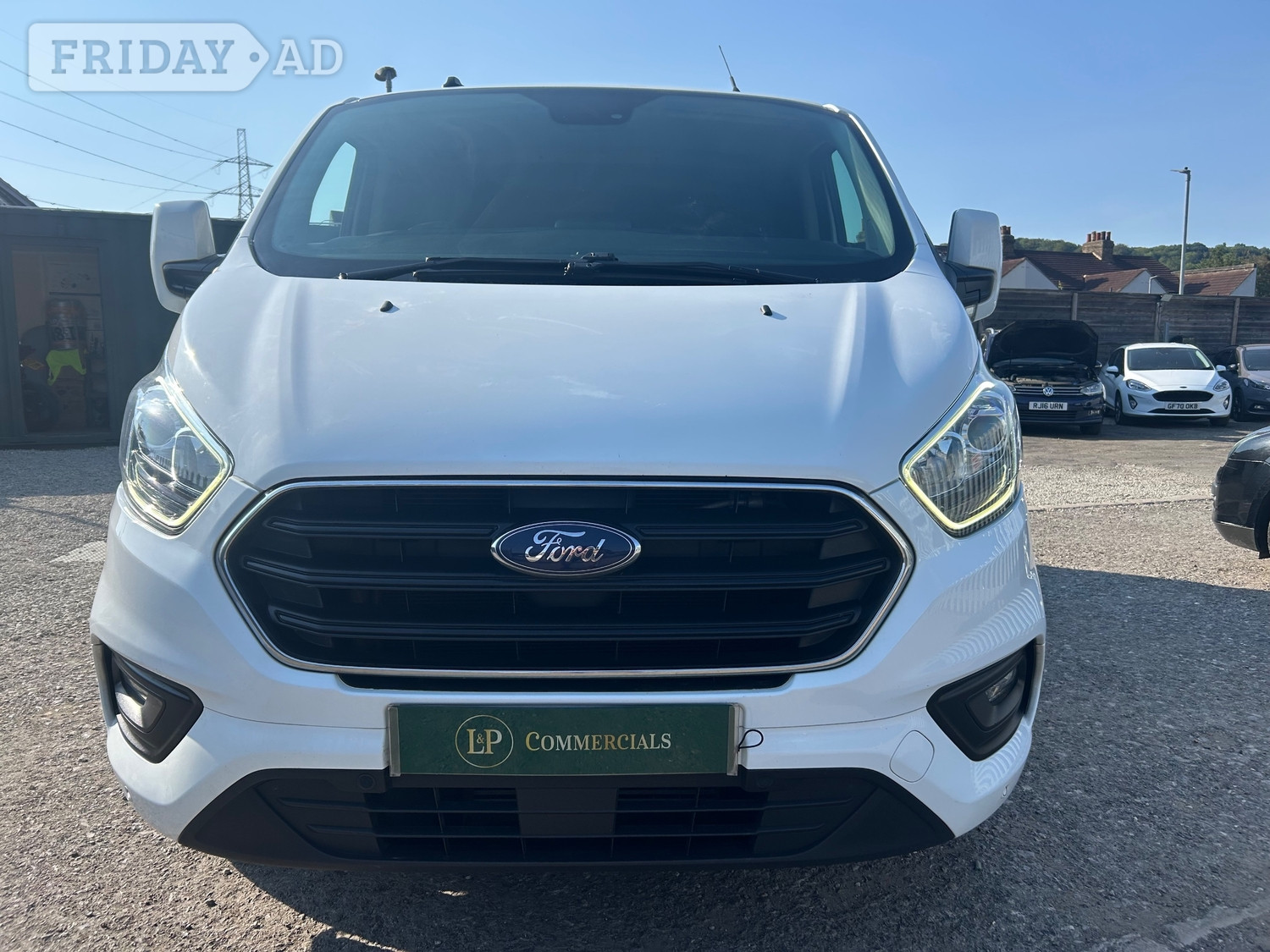 [ berth ]Ford Transit Custom