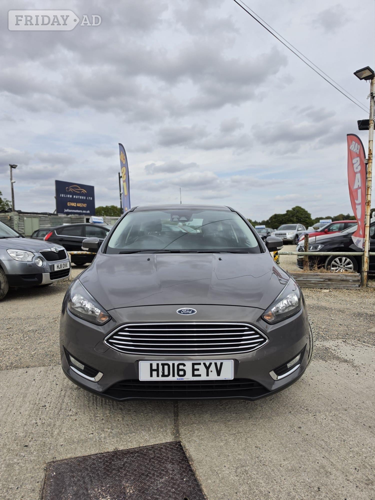 Ford Focus 2016 - Cars in Burford