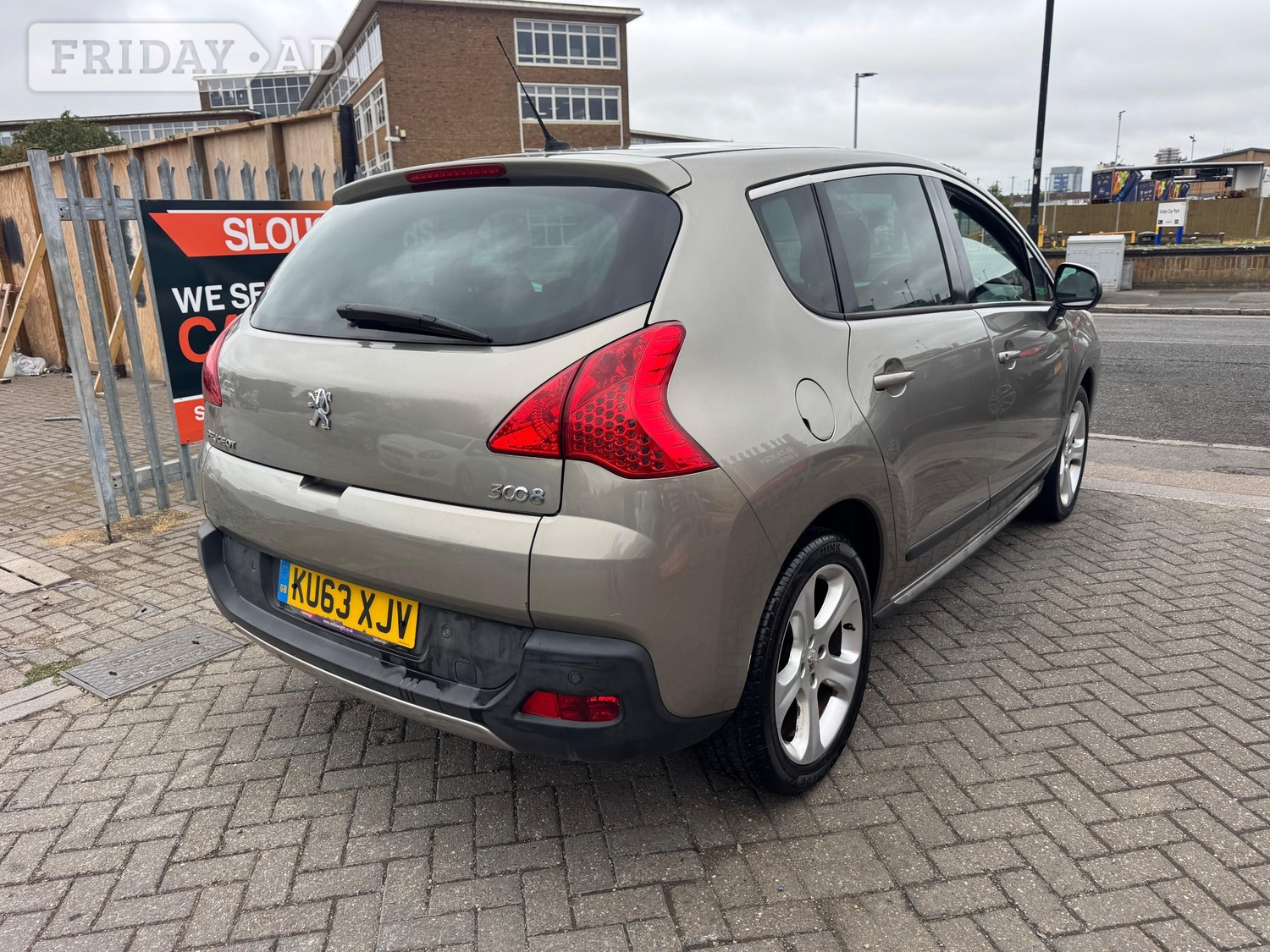 Peugeot 3008 2013 - Cars in Slough