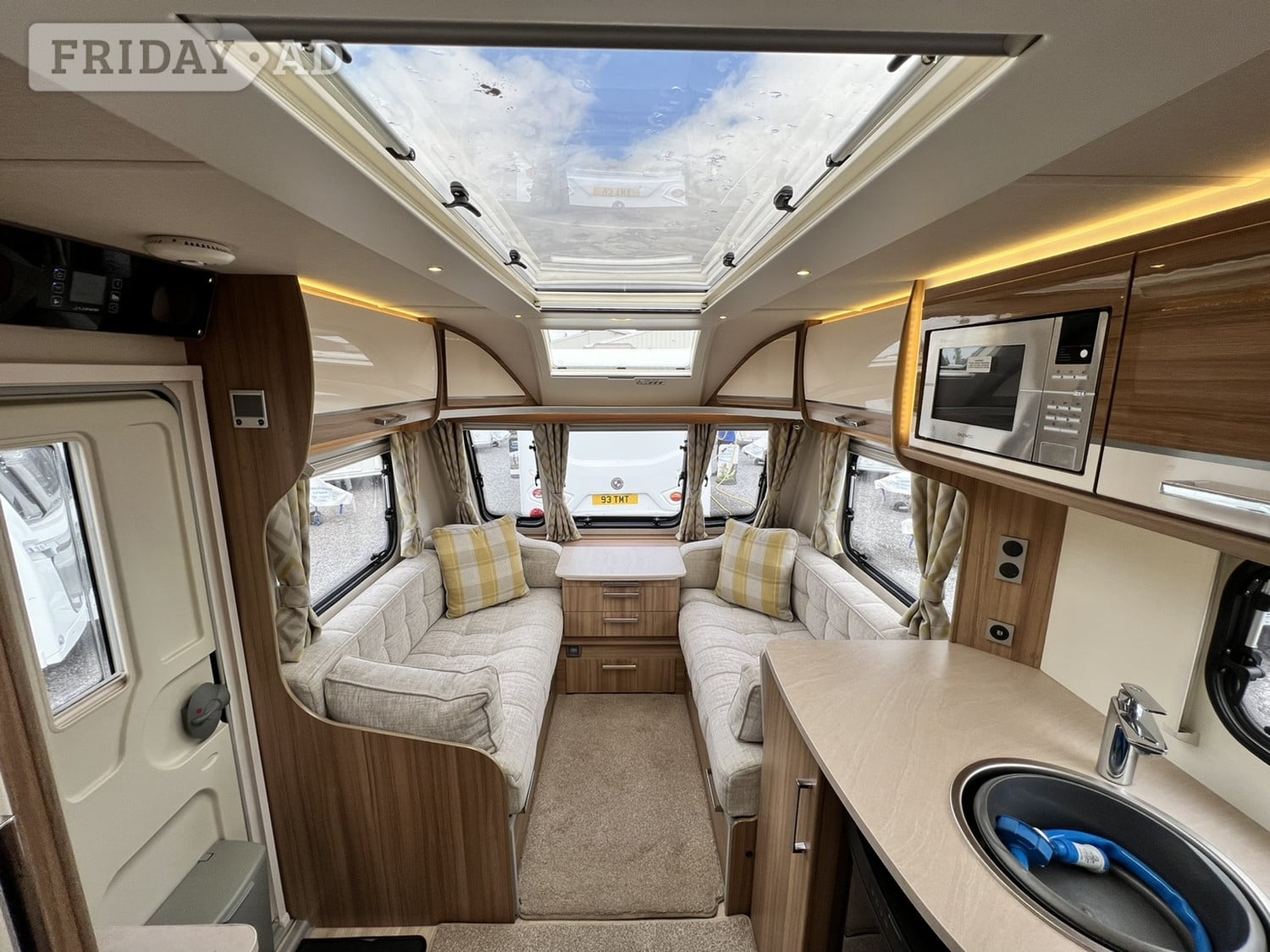 Lunar Clubman 2017 - Motorhomes & Caravans in Thirsk