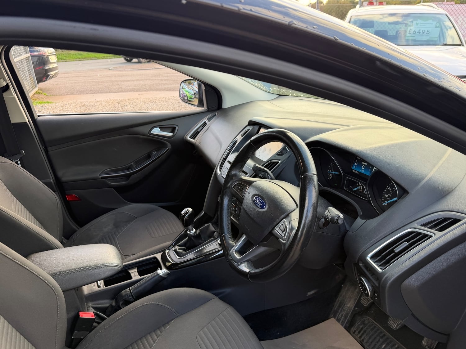 [ berth ]Ford Focus