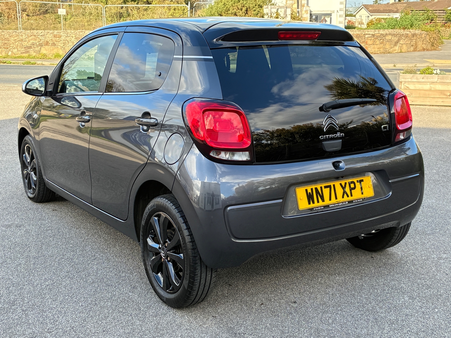 [ berth ]Citroen C1