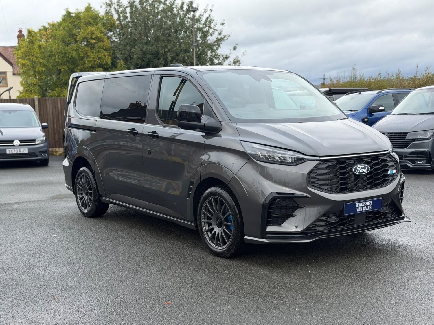 Ford Transit Custom 2026 - Vans & Commercial Vehicles