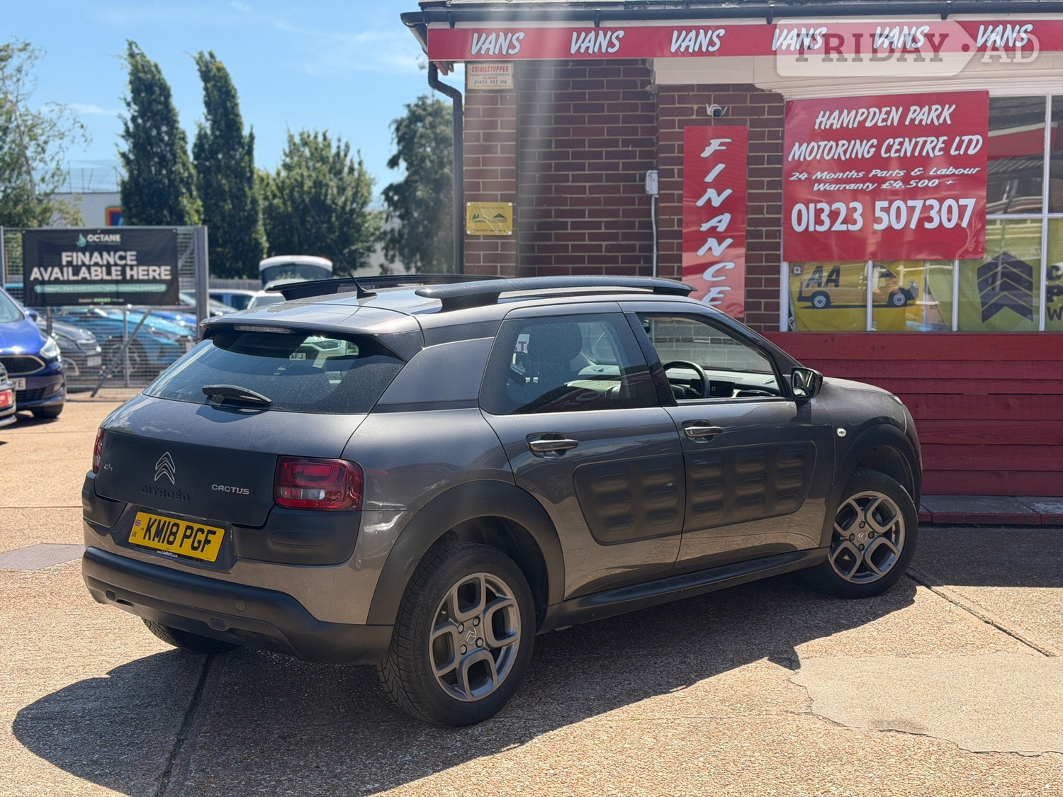 [ berth ]Citroen C4 Cactus
