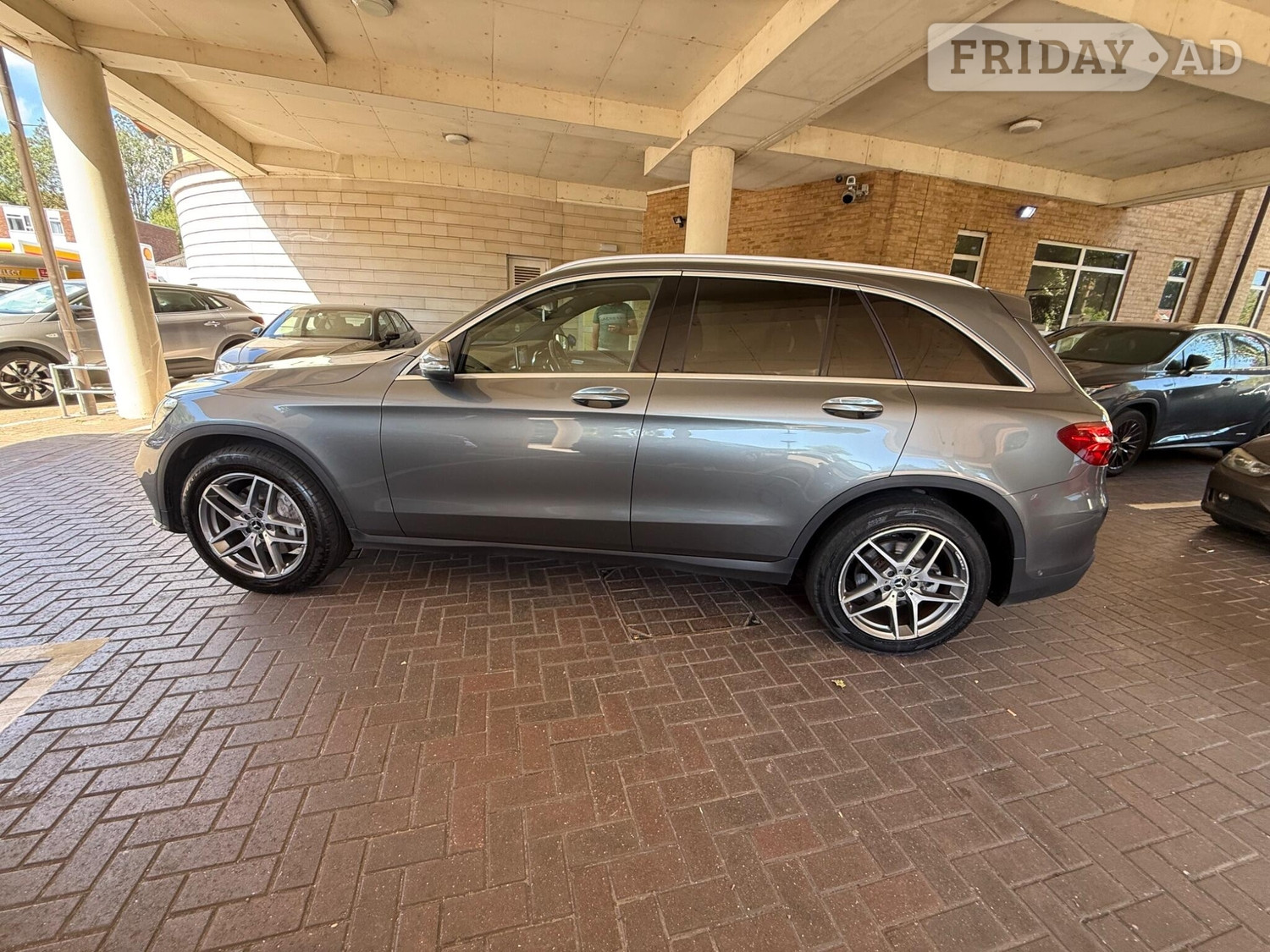 Mercedes-Benz GLC 2019 - Cars