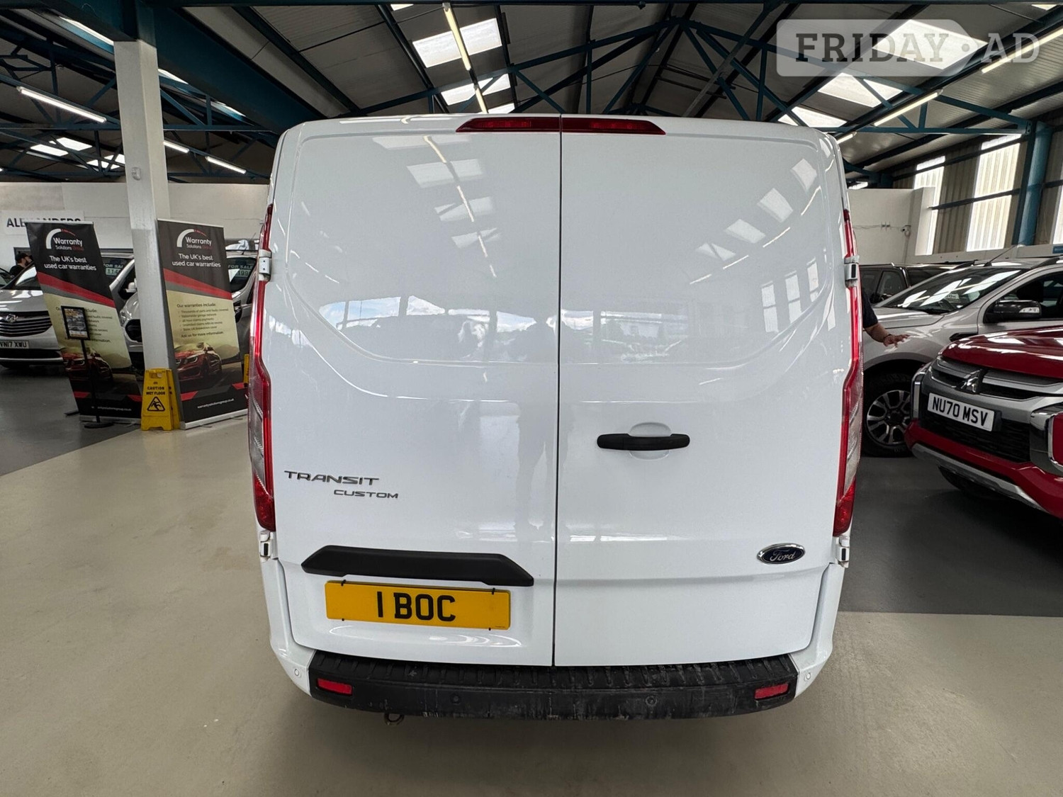 [ berth ]Ford Transit Custom