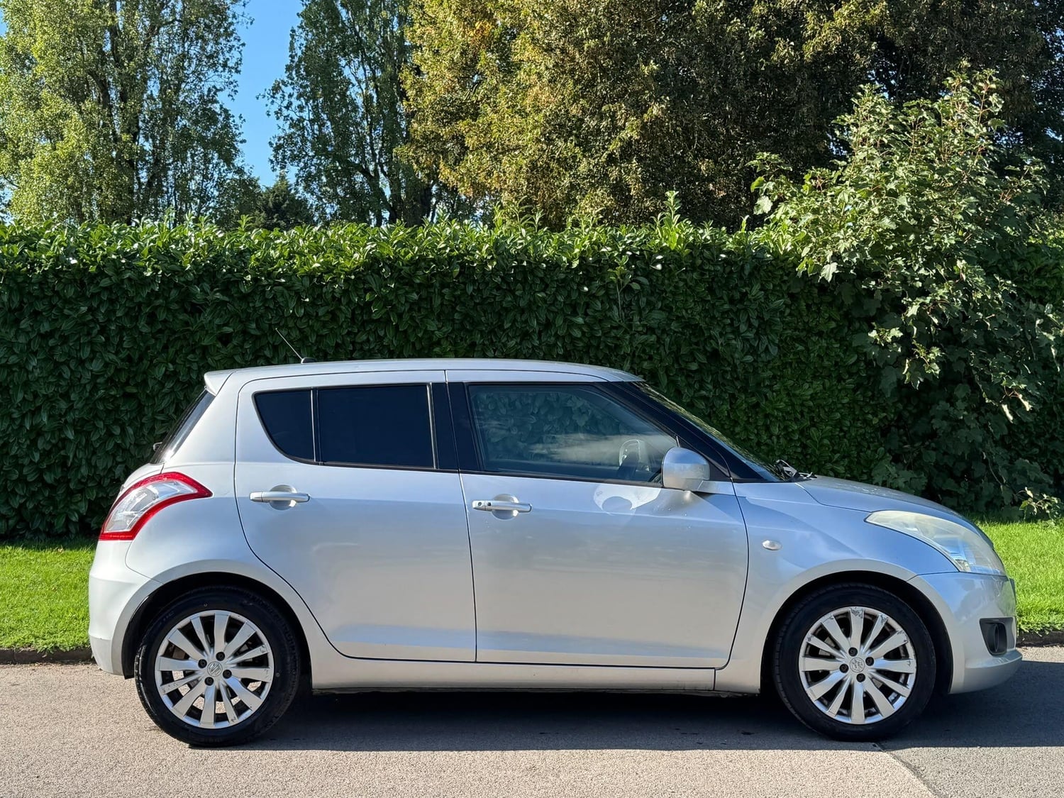 Suzuki Swift 2012 - Cars in Birmingham