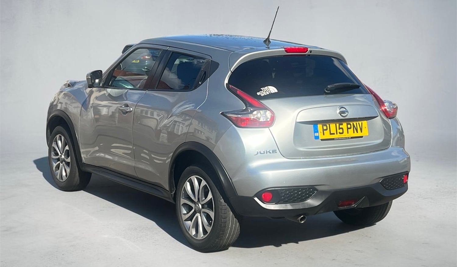 Nissan Juke 2015 - Cars