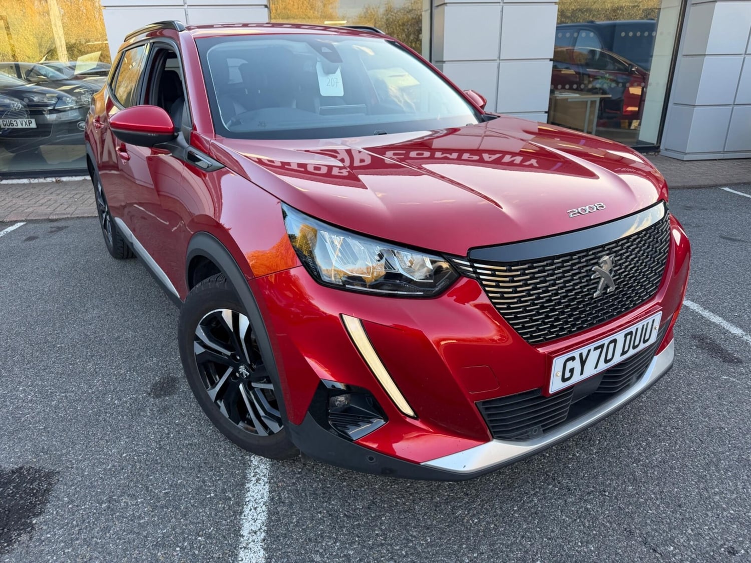 [ berth ]Peugeot 2008