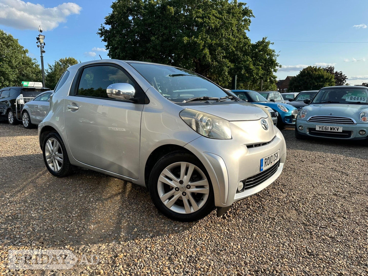 Toyota IQ 2010 - Cars