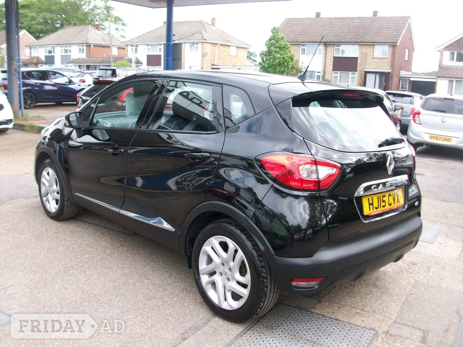 [ berth ]Renault Captur