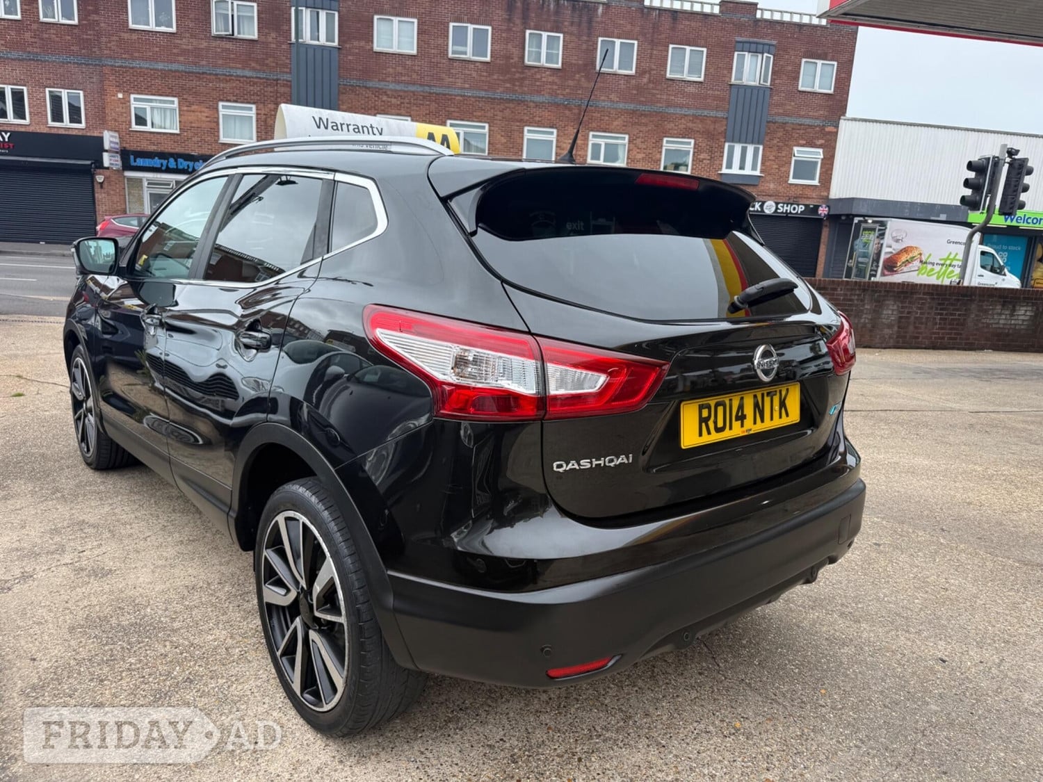 Nissan Qashqai 2014 - Cars in Bournemouth