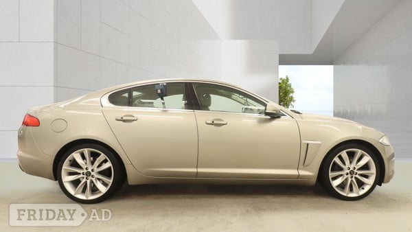 Jaguar XF 2011 - Cars in Slough
