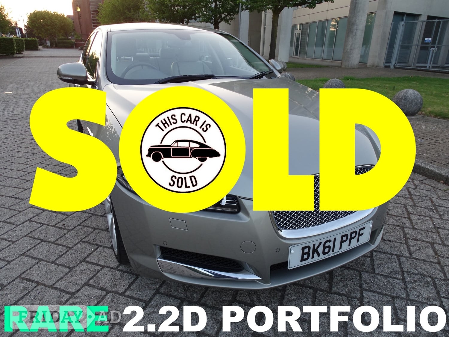 Jaguar XF 2011 in Slough