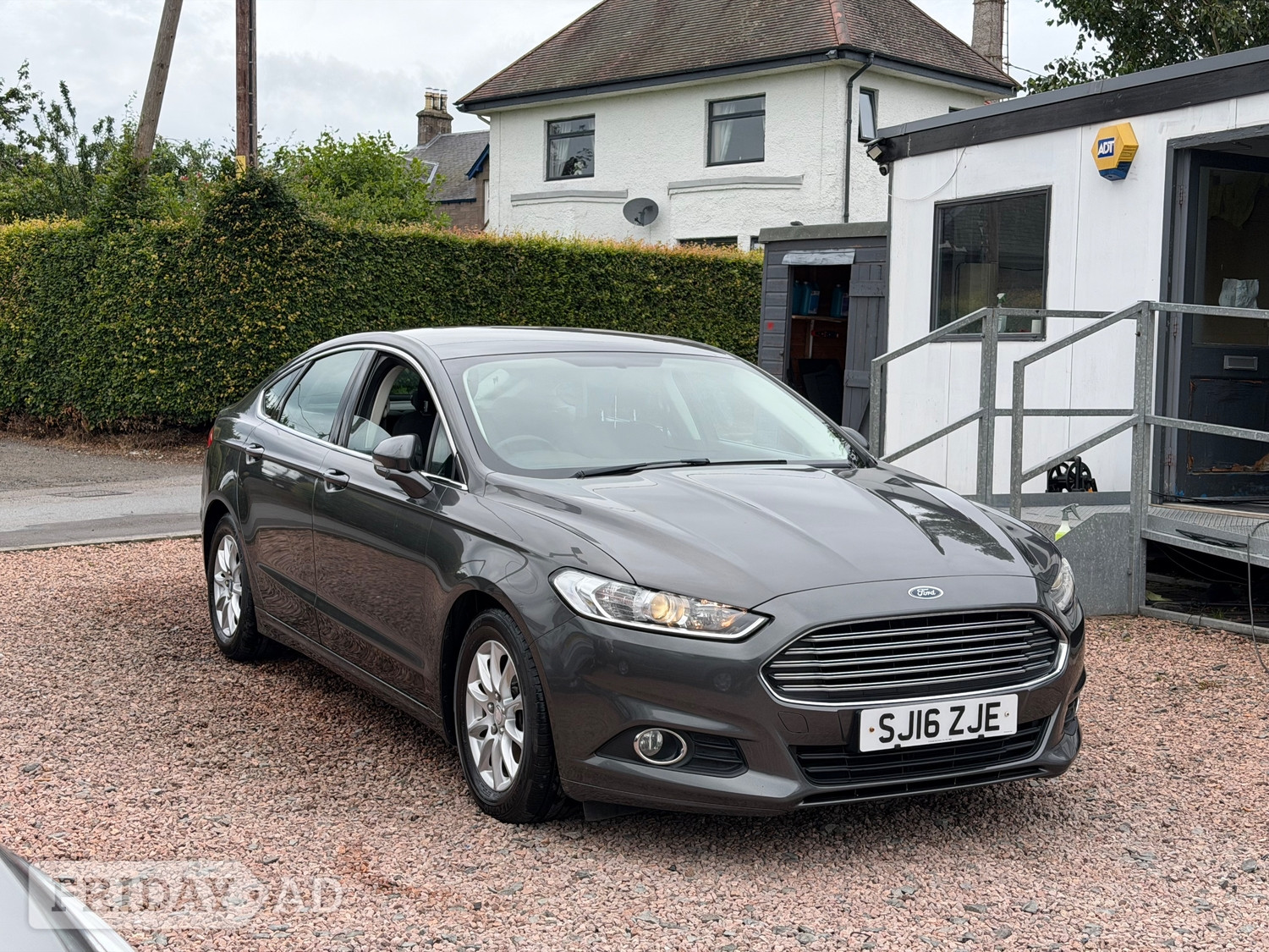 [ berth ]Ford Mondeo