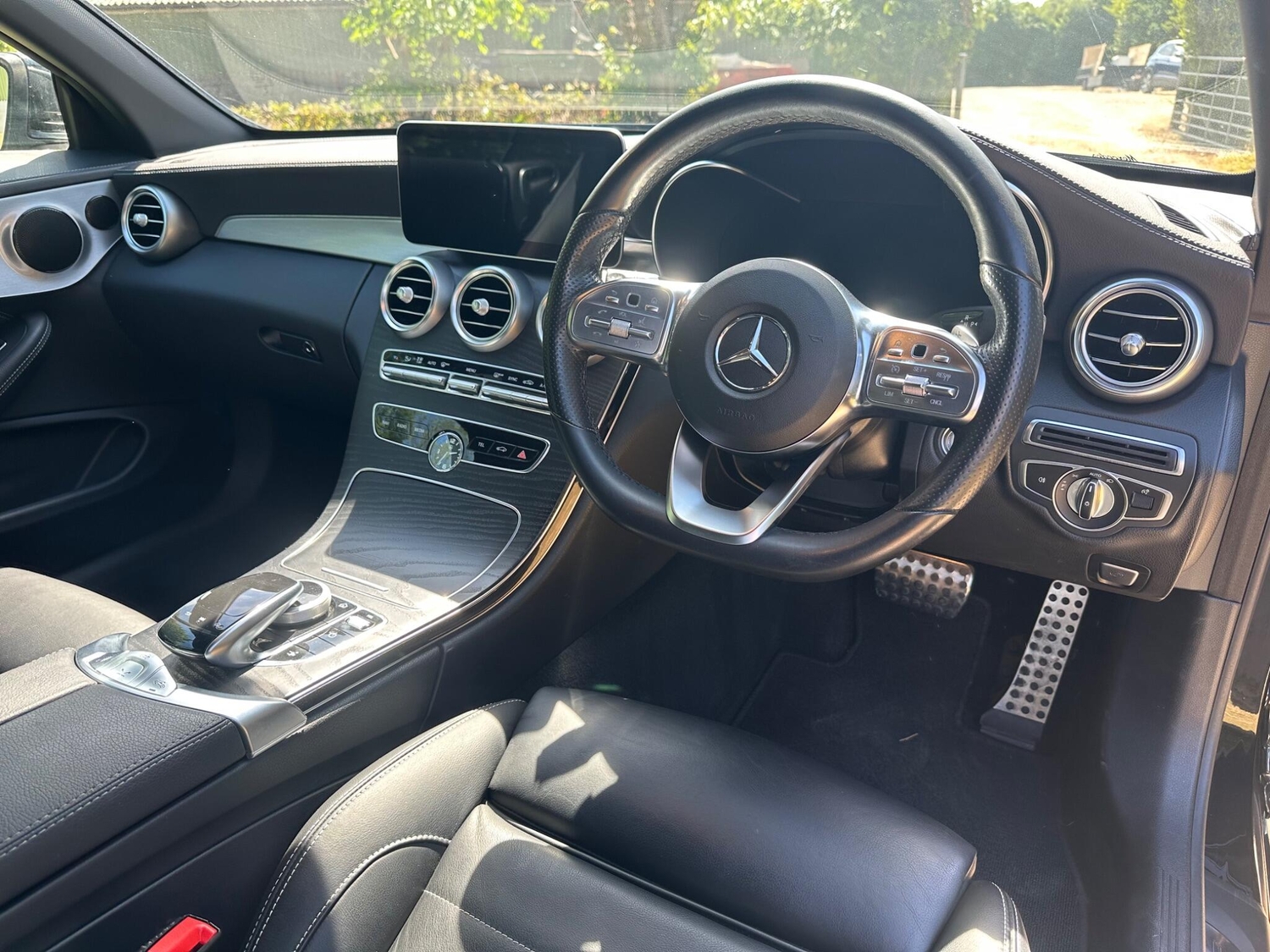 [ berth ]Mercedes-Benz C Class