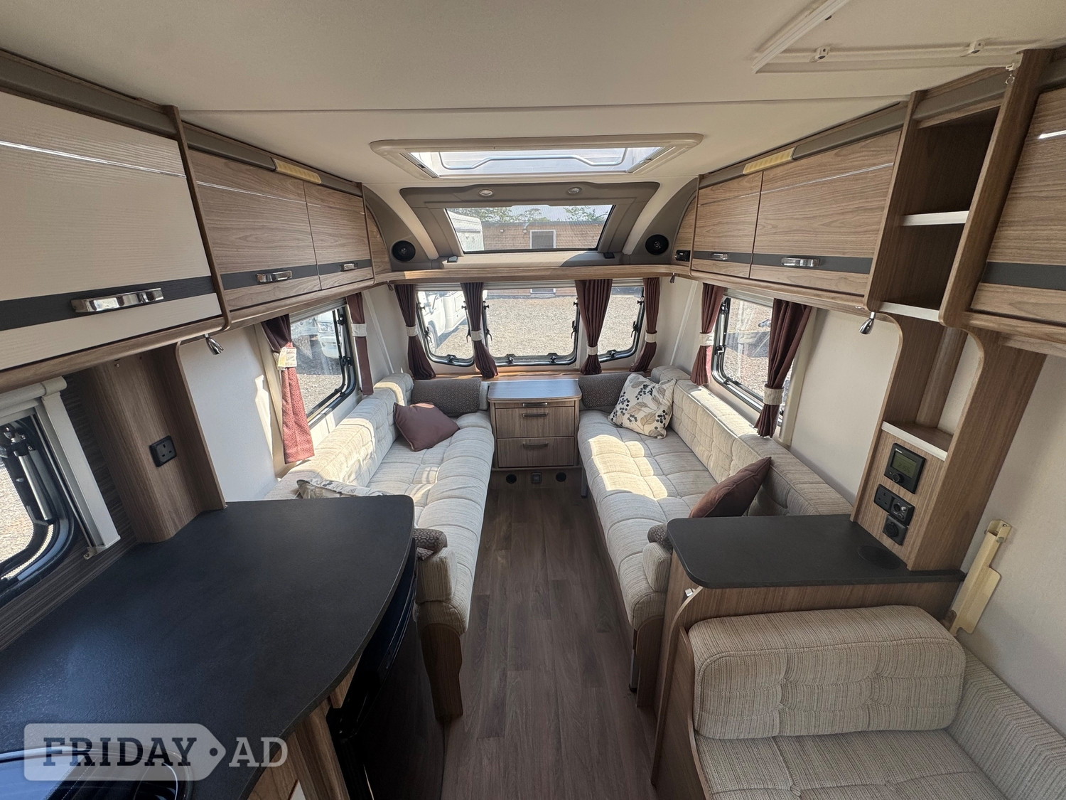 Coachman Pastiche 520 2015 - Motorhomes & Caravans