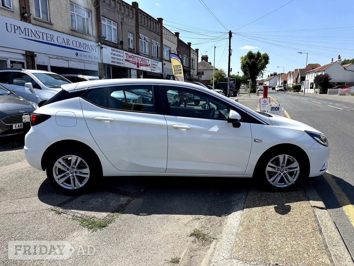 [ berth ]Vauxhall Astra