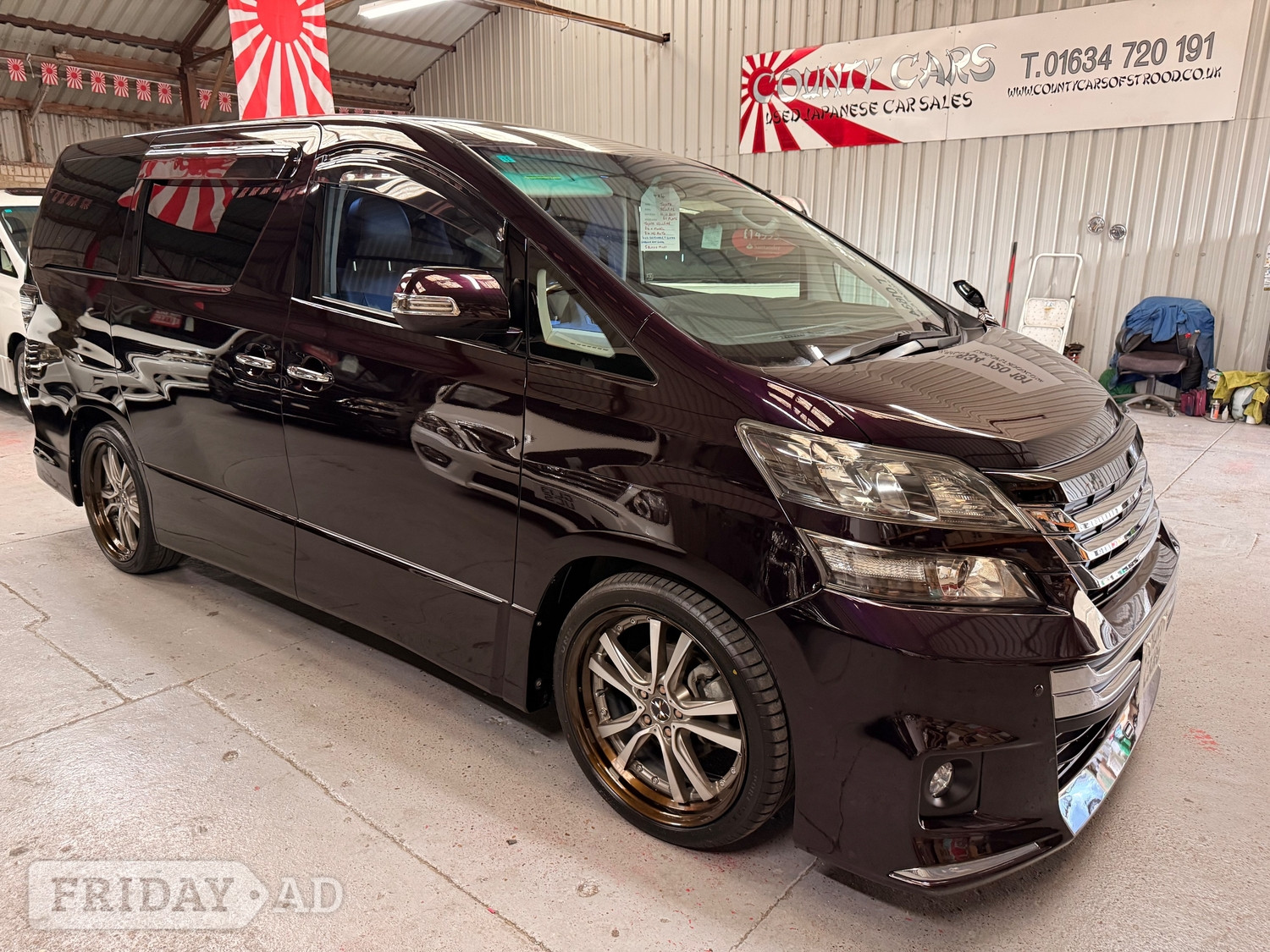 [ berth ]Toyota Vellfire