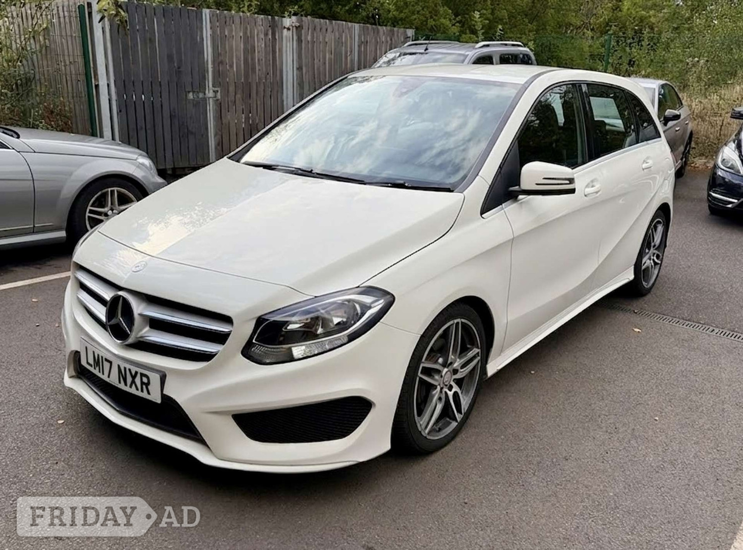 [ berth ]Mercedes-Benz B Class