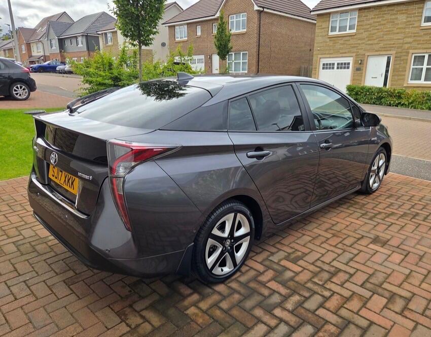 [ berth ]Toyota Prius