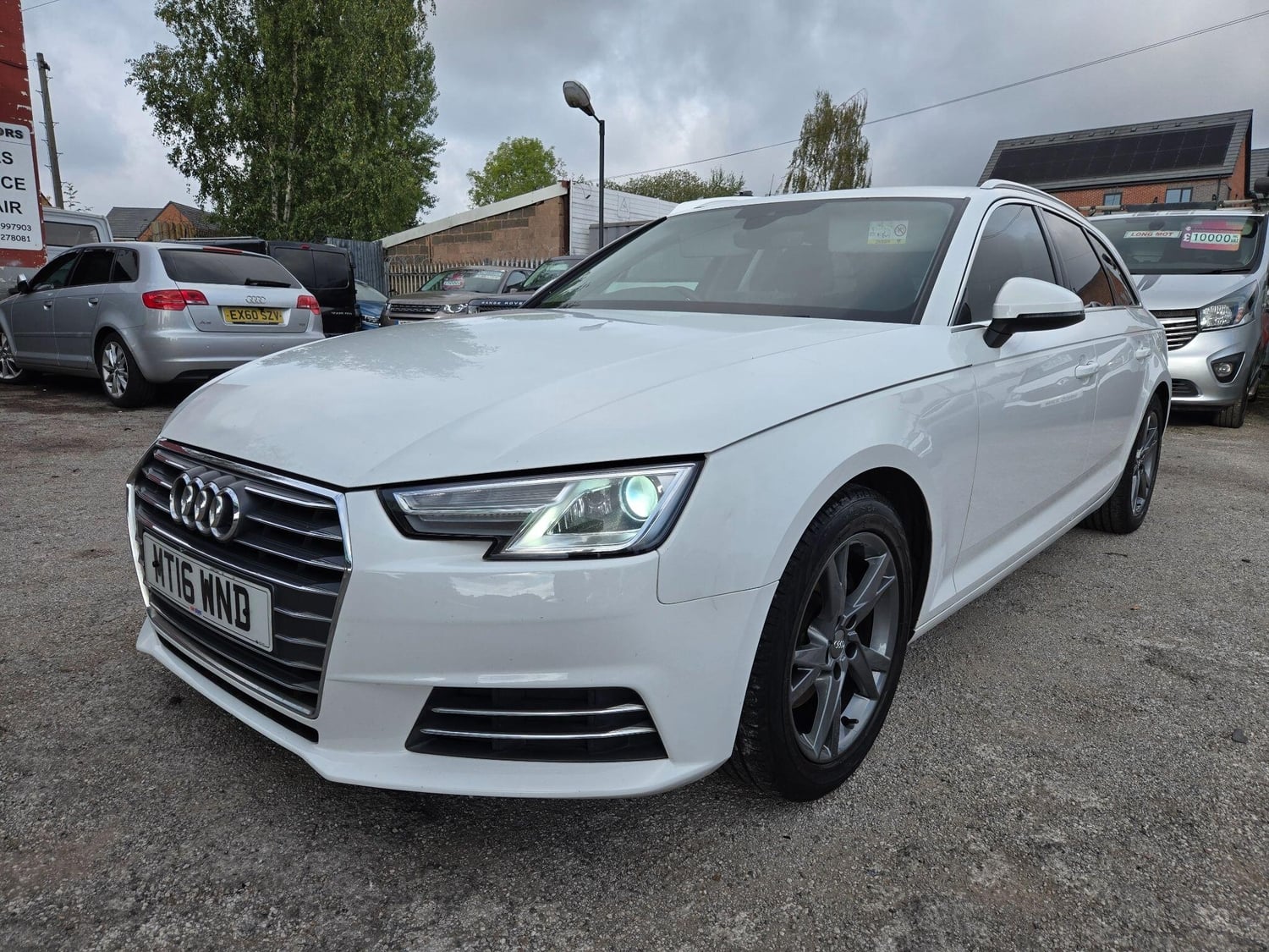 [ berth ]Audi A4 Avant