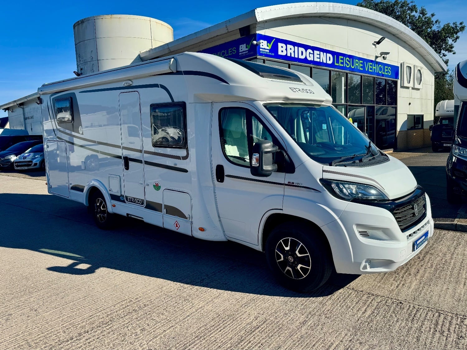 Etrusco T 7300 SB Bridgend