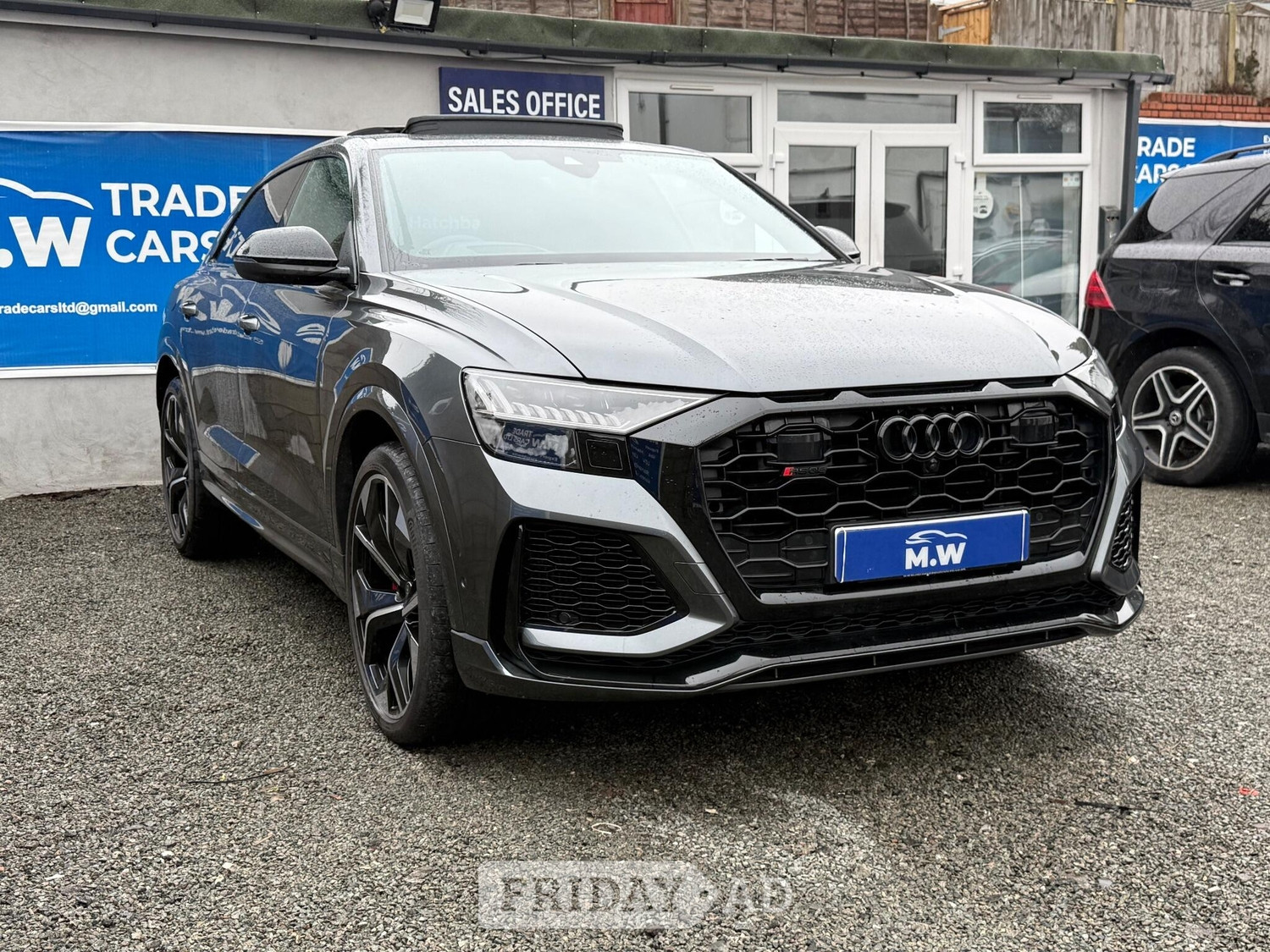 [ berth ]Audi RS Q8