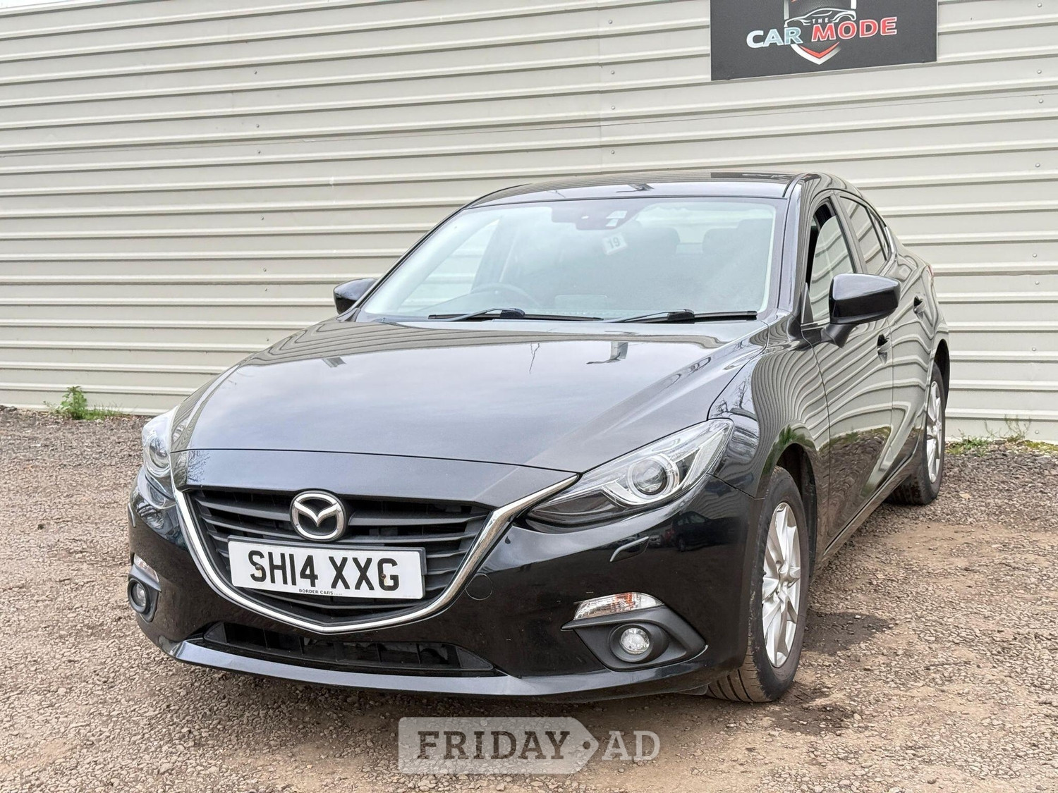 Mazda 3 2014 - Cars in Hillingdon