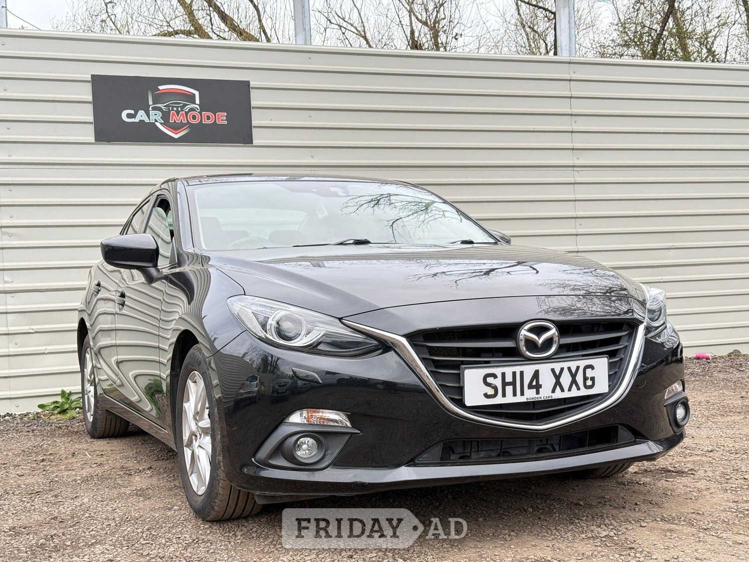 Mazda 3 2014 in Hillingdon