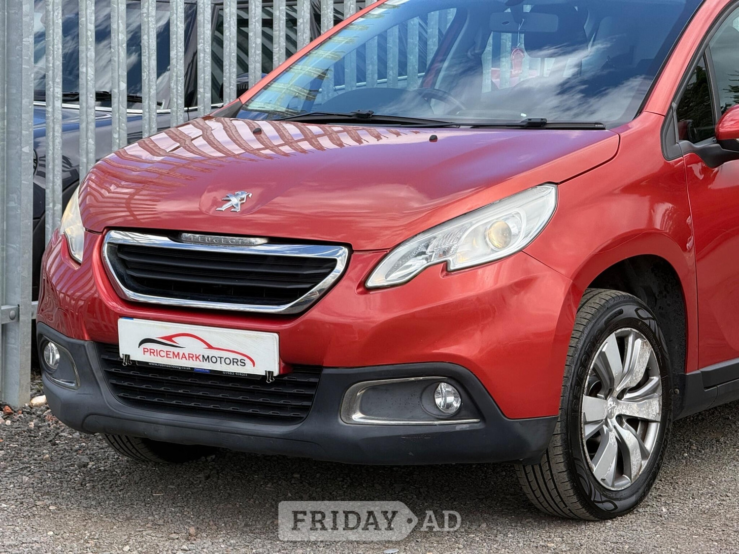 [ berth ]Peugeot 2008