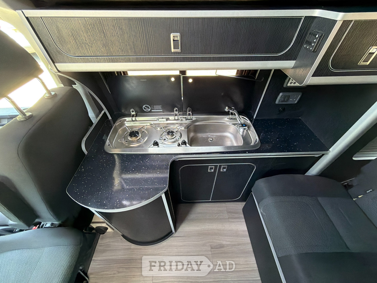 Volkswagen Transporter T28 2019 - Motorhomes & Caravans in Paignton