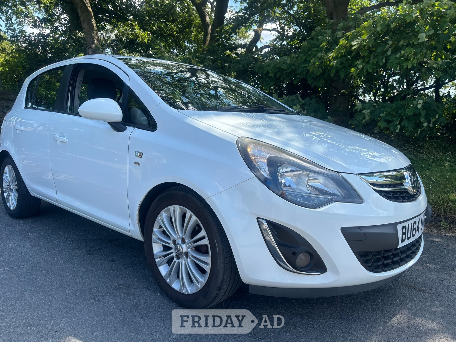 Vauxhall Corsa 2014 in Leeds
