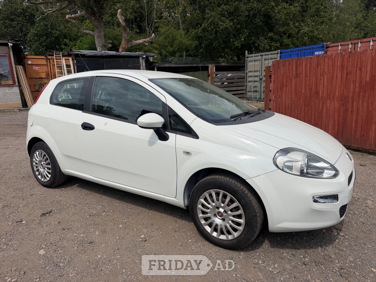 Fiat Punto 2014 in Uxbridge