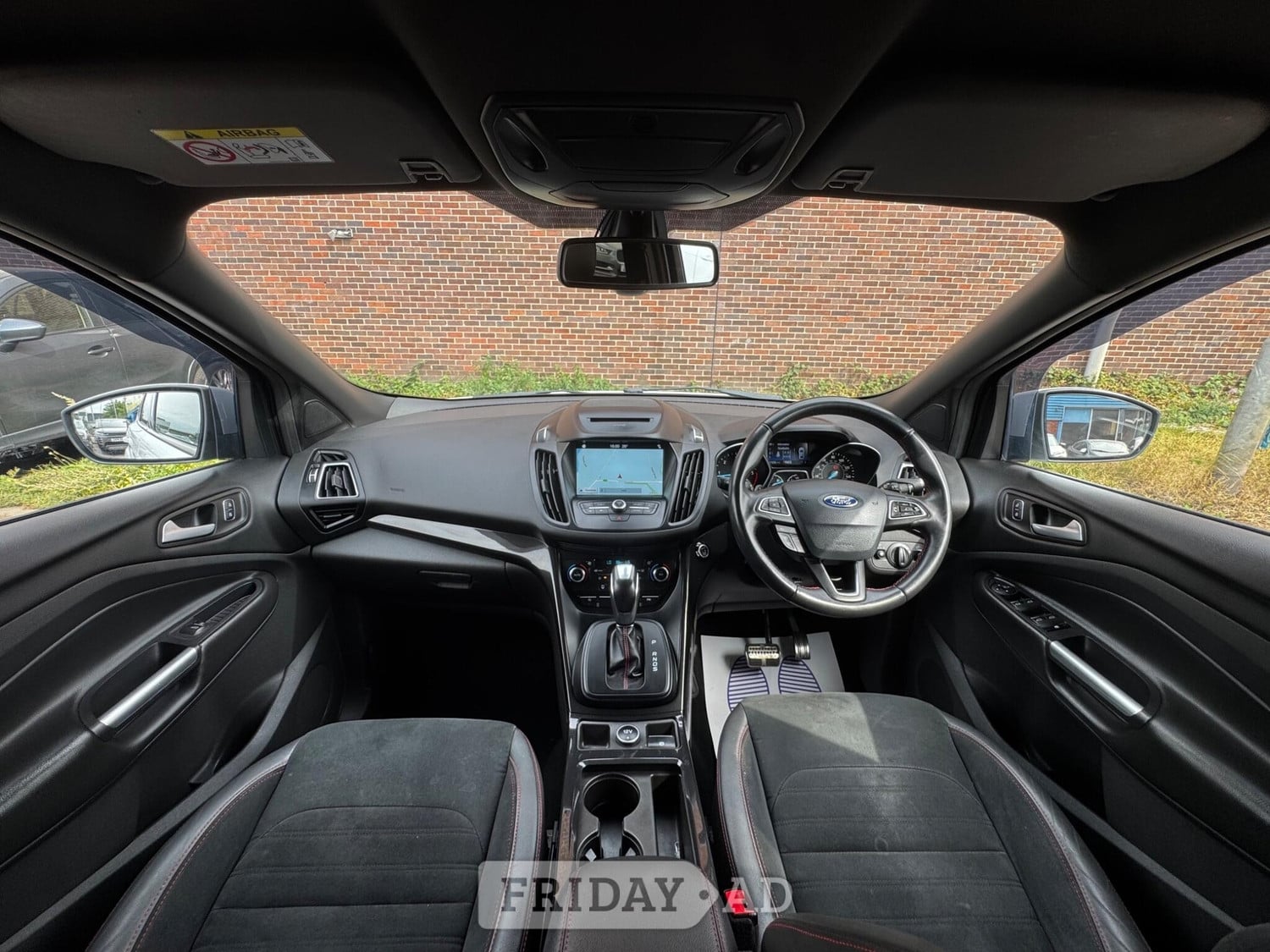 [ berth ]Ford Kuga