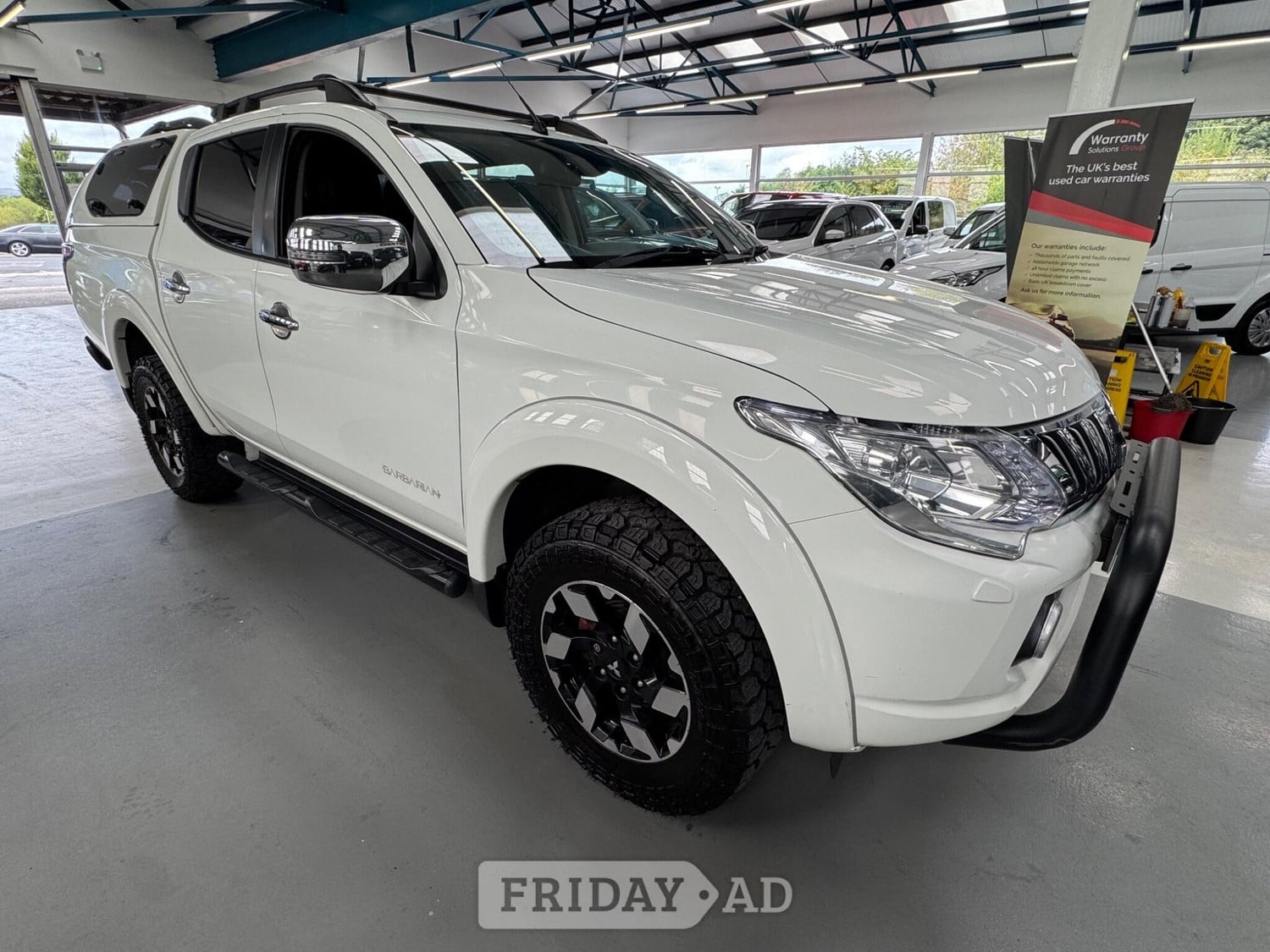 Mitsubishi L200 2015 in Bolton