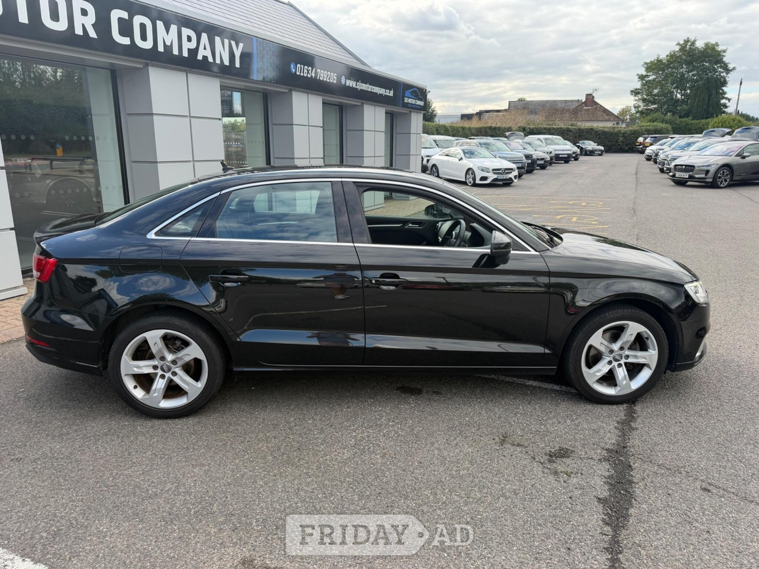 Audi A3 2017 - Cars in Gillingham