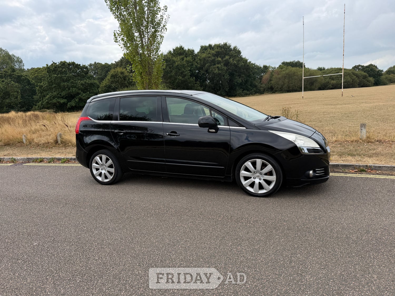 Peugeot 5008 2013 in Fareham