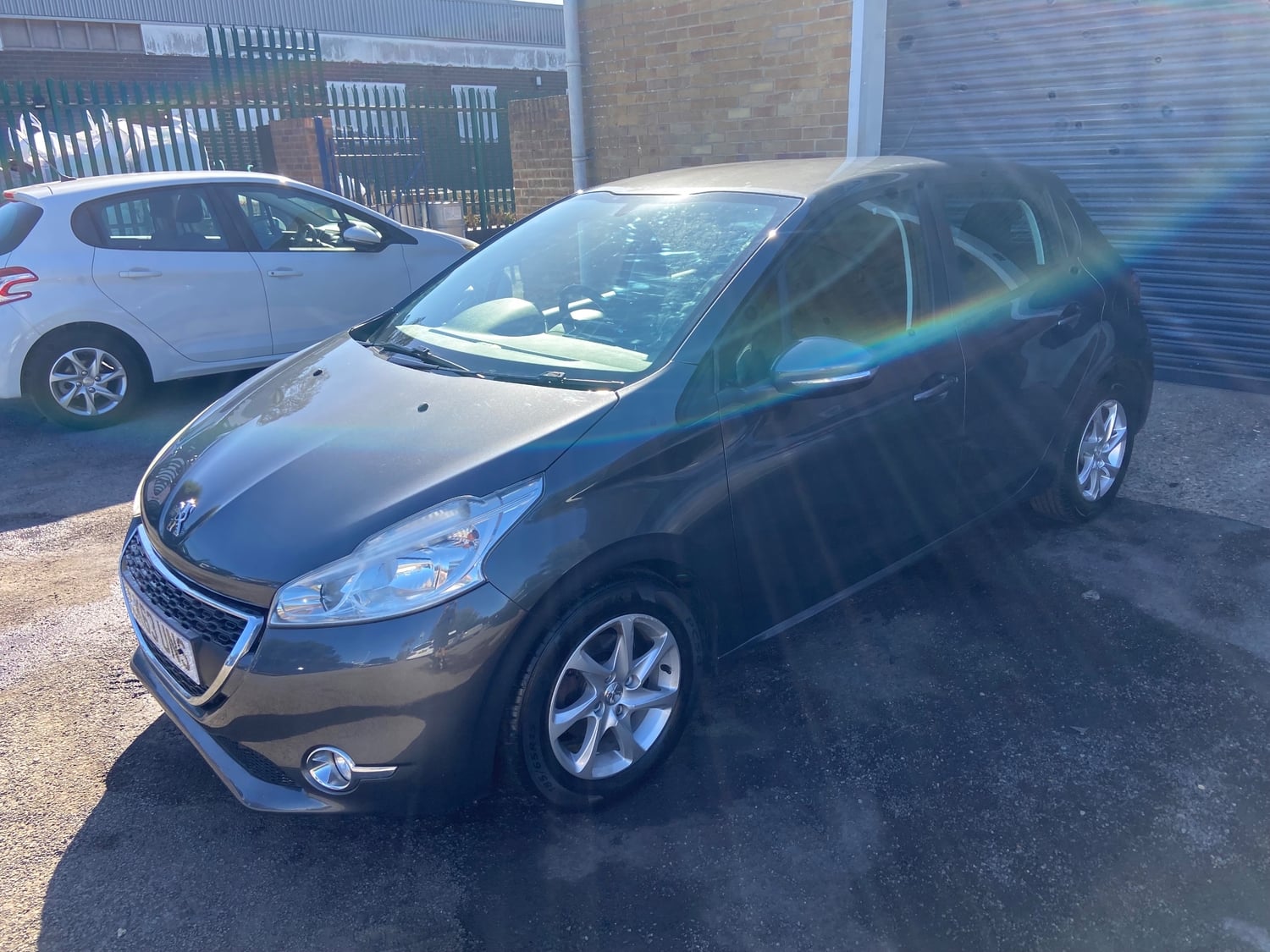Peugeot 208 Worthing
