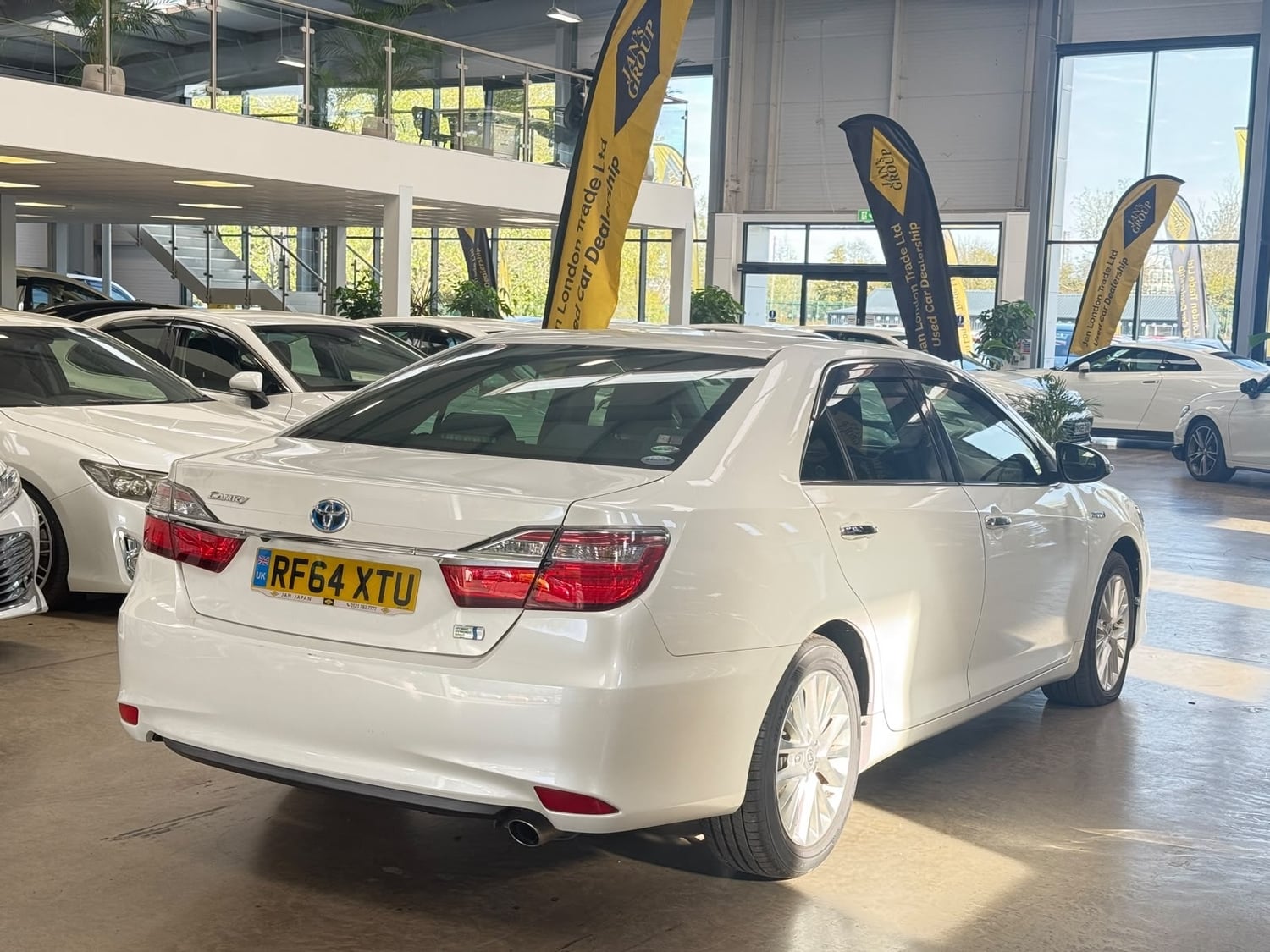 [ berth ]Toyota Camry