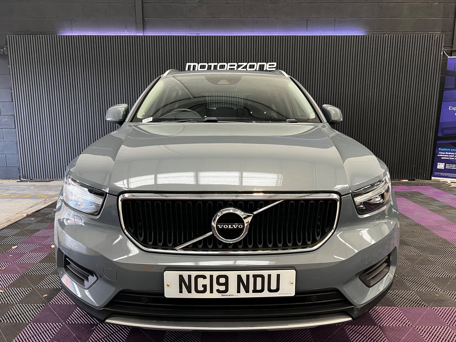 Volvo XC40 2019 - Cars