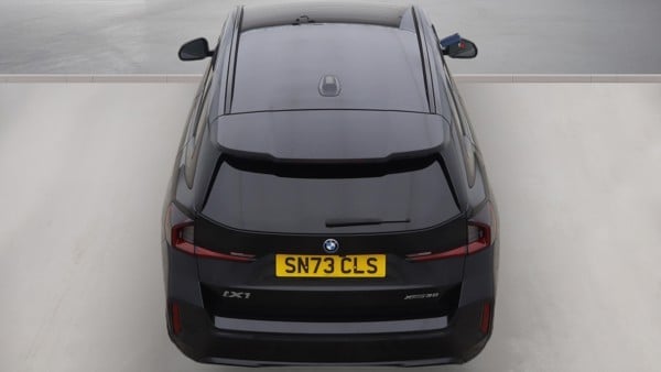 [ berth ]BMW iX
